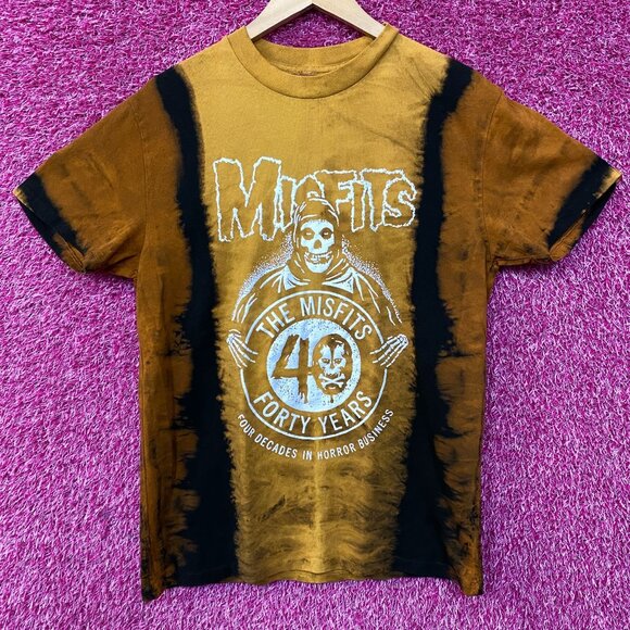 Misfits 40th Anniversary Fiend Skull Tie Dye T-Shirt Medium - Picture 1 of 4